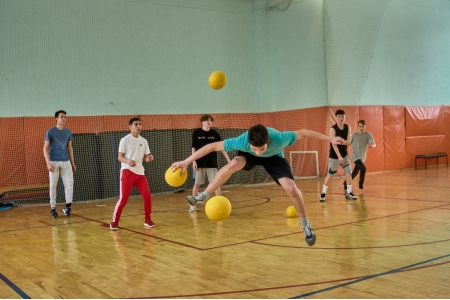 Игра в доджбол для начинающих