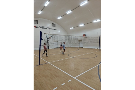 Волейбол Люберцы Кирова 47. Играем 2 часа.