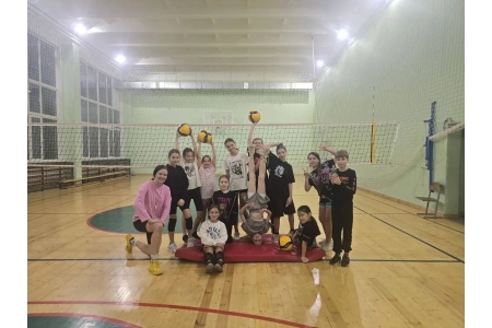 ДЕТСКИЕ ТРЕНИРОВКИ по волейболу с МАКСИМОМ ТИЩЕНКО (11-14 лет)