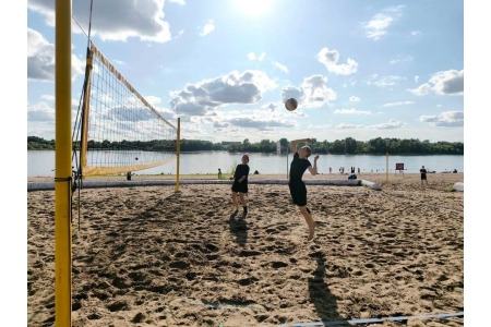 Играем в пляжку 2x2🏖️ 😎