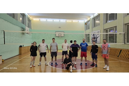 Игра в волейбол уверенный средний от 3,5 ⭐️ (м. Стахановская)