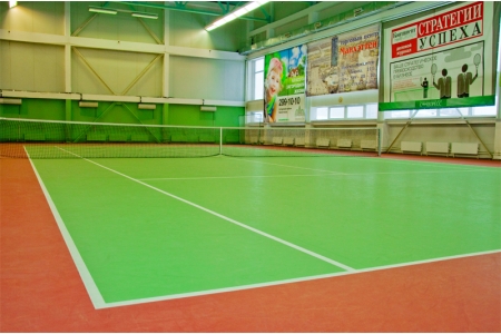 Утренняя тренировка в группе для новичков. Теннисная академия