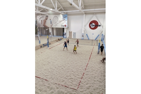 Тренировка по пляжному волейболу