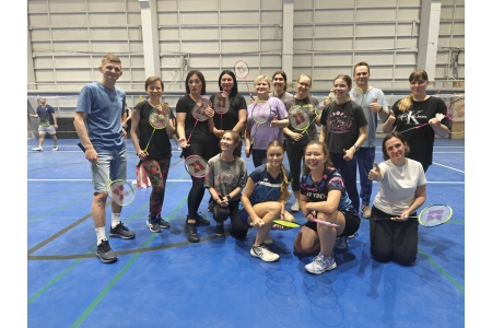 С тренером Ариной Чекалдиной для ДЕ и начинающих Без полноценных раздевалок.