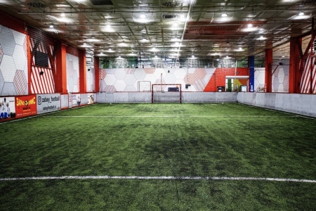 Футбол на поле «Zабей» (1,5часа)