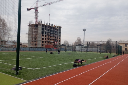 Футбол на Добролюбова, 233