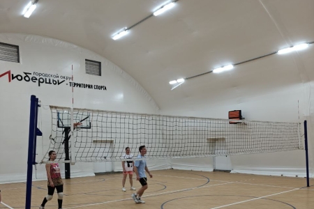 Волейбол Люберцы Кирова 47. Играем 2 часа.