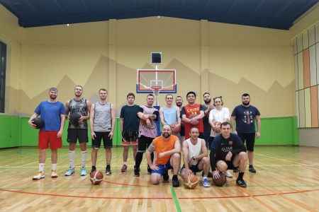🏀 на Яхтенной (м.Коменда) Среда 20:00