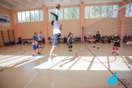Игра смешанный уровень