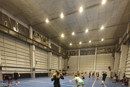 С тренерами Артемом Скуковским и Ликой Грейлих для Д и Е (начальный). Раздевалки в зале