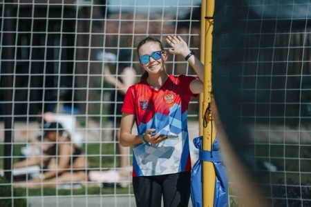 ДЕТСКИЕ ТРЕНИРОВКИ по волейболу С АННОЙ СПИЧКА (10-11 лет) ДЕТСКИЕ ТРЕНИРОВКИ по волейболу С АННОЙ СПИЧКА (10-11 лет)