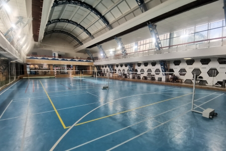 Игры для всех. Воланы свои