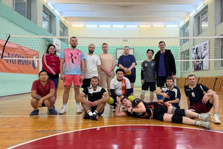 Игра в волейбол уверенный средний от 3,5 ⭐️ (м. Стахановская)