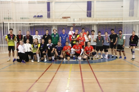 🚨📣 ИЩУ КОМАНДУ НА Полуночной МИКСТ турнир «ЗВЁЗДЫ НОЧИ» -ночь влюблённых в волейбол !  3⭐️- 4⭐️