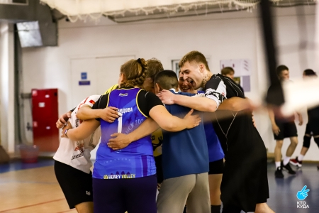 🚨📣 ИЩУ КОМАНДУ НА Полуночной МИКСТ турнир «ЗВЁЗДЫ НОЧИ» -ночь влюблённых в волейбол !  3⭐️- 4⭐️