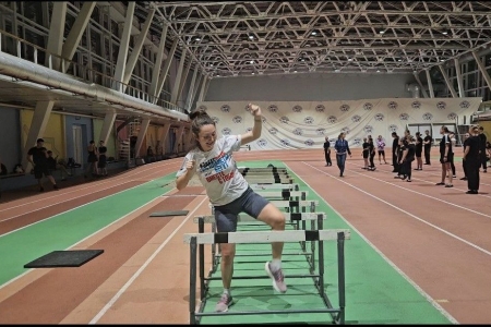 Групповые тренировки по бегу на короткие дистанции