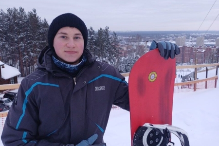 Инструктор по сноуборду на Ине